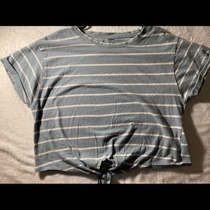 Blue and white stripes cropped shirt